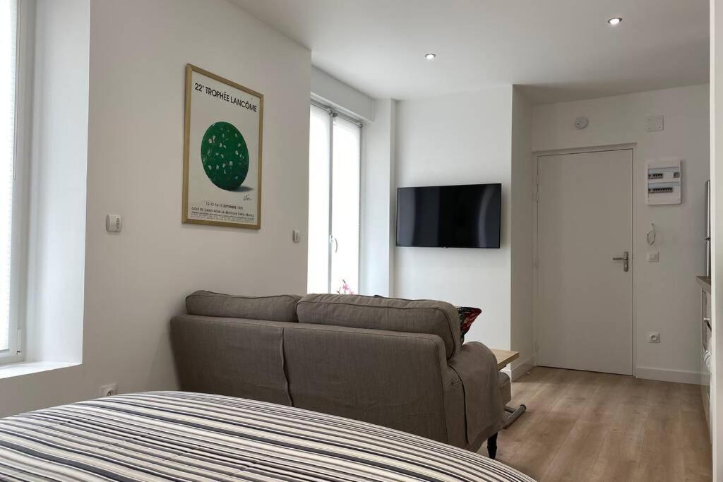 Studio 25M2 Avec Parking Prive - Lycee Roosevelt - Arena - Gare Реймс Екстер'єр фото